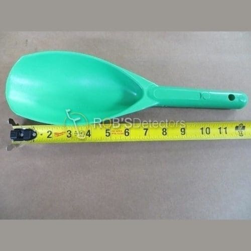 Doc’s Green Plastic Nugget Scoop