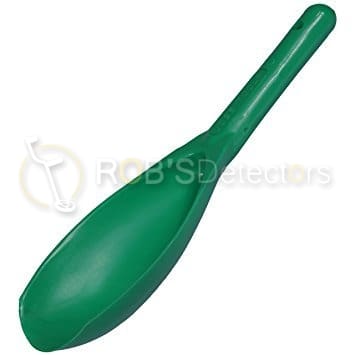 Green Plastic Recovery Scoop