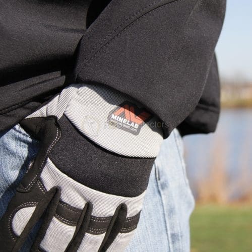 Minelab Gray Digging Gloves