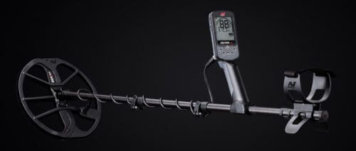 Minelab Equinox 900 Metal Detector with 6″ & 11″ Searchcoils + Bundle