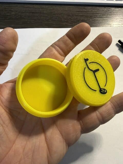 Gold Nugget Container – Neon Yellow